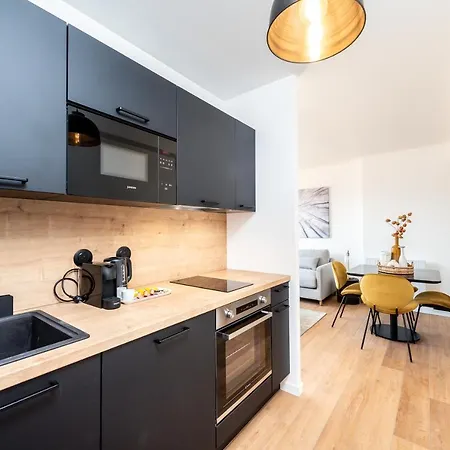 Downtown Rooftop - Centre - Wifi - Terrasse - Netflix Apartment *