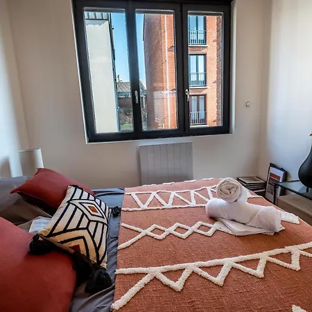 Downtown Rooftop - Centre - Wifi - Terrasse - Netflix أميا